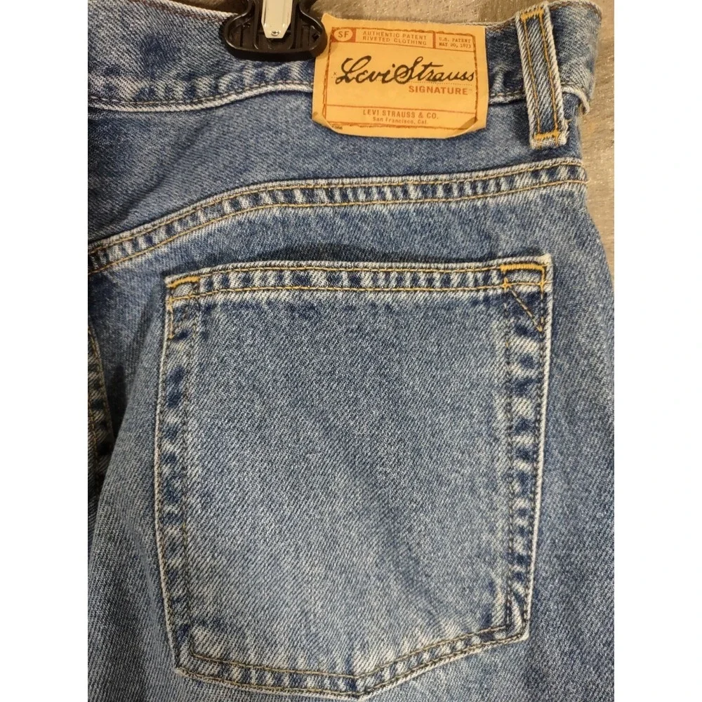 Levi Strauss Signature Jeans Missy 18 Short Relaxed‎ Fit Blue Y2K Retro Denim